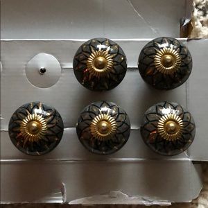 Gold marbled hand painted knobs